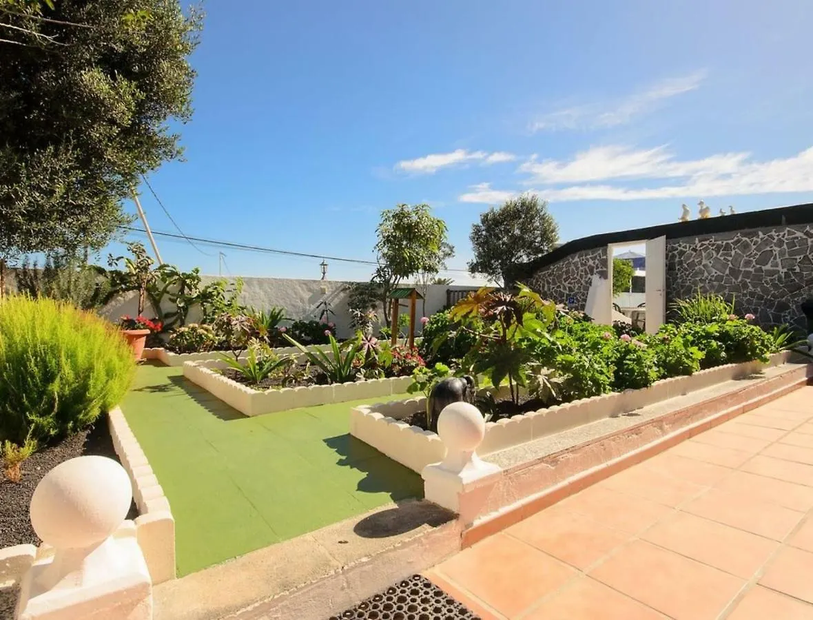 Villa Hearth Away From House. Breia Puerto del Carmen  0*, Puerto del Carmen (Lanzarote)