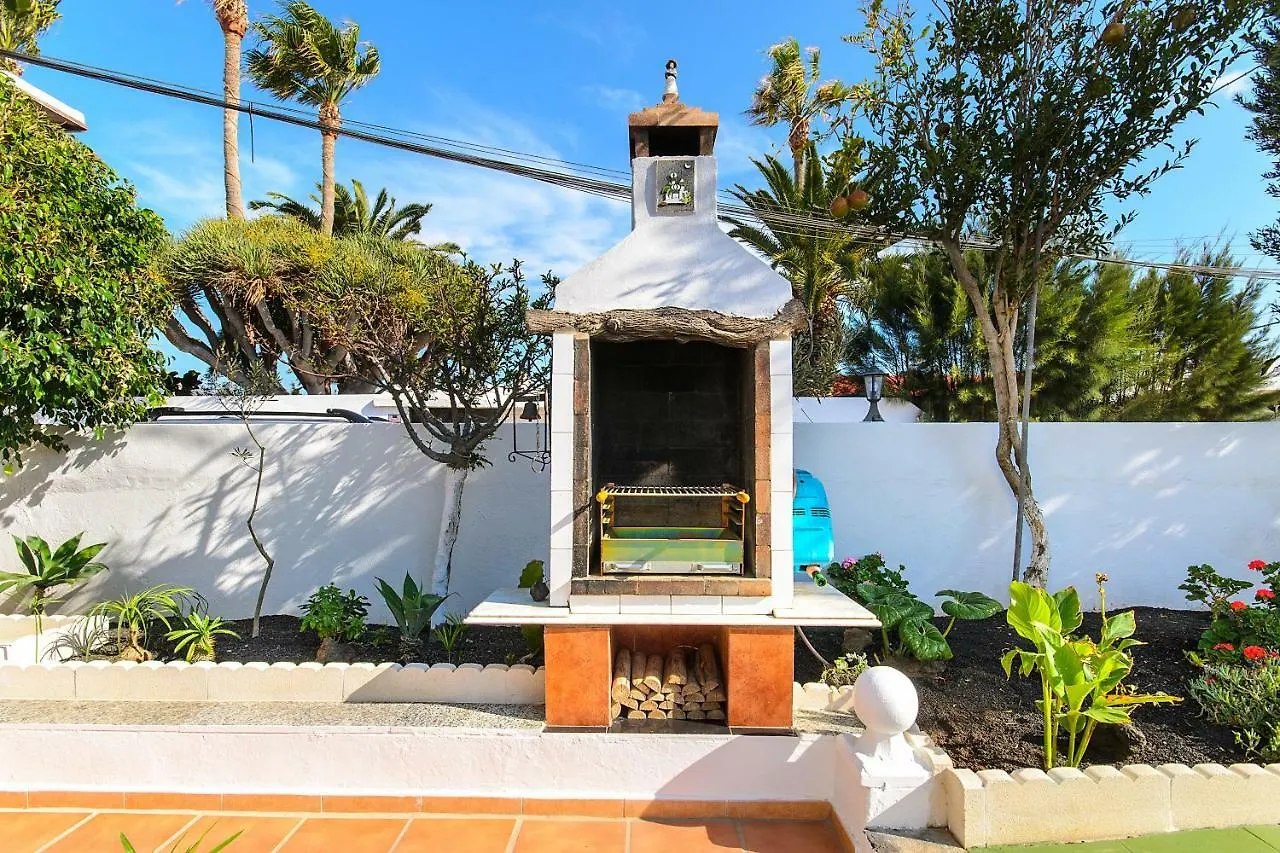 Villa Hearth Away From House. Breia Puerto del Carmen  0*, Puerto del Carmen (Lanzarote)